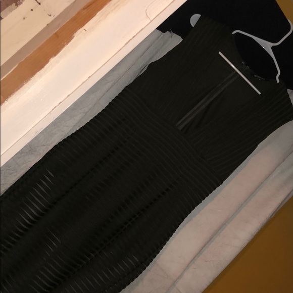 Olive green plus size dress - Picture 3 of 5